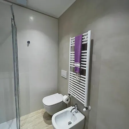 White Beach Front - 2 Bedroom Apartment *